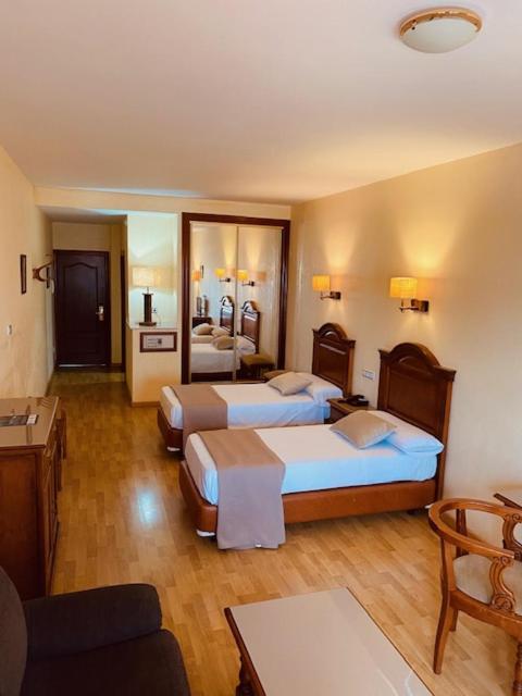 Alhama de Almería Balneario San Nicolas מראה חיצוני תמונה